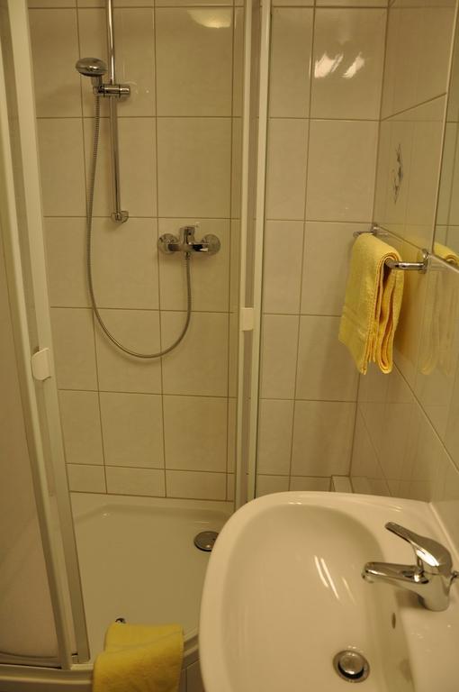 Hotel Buergerhof Гомбург Номер фото
