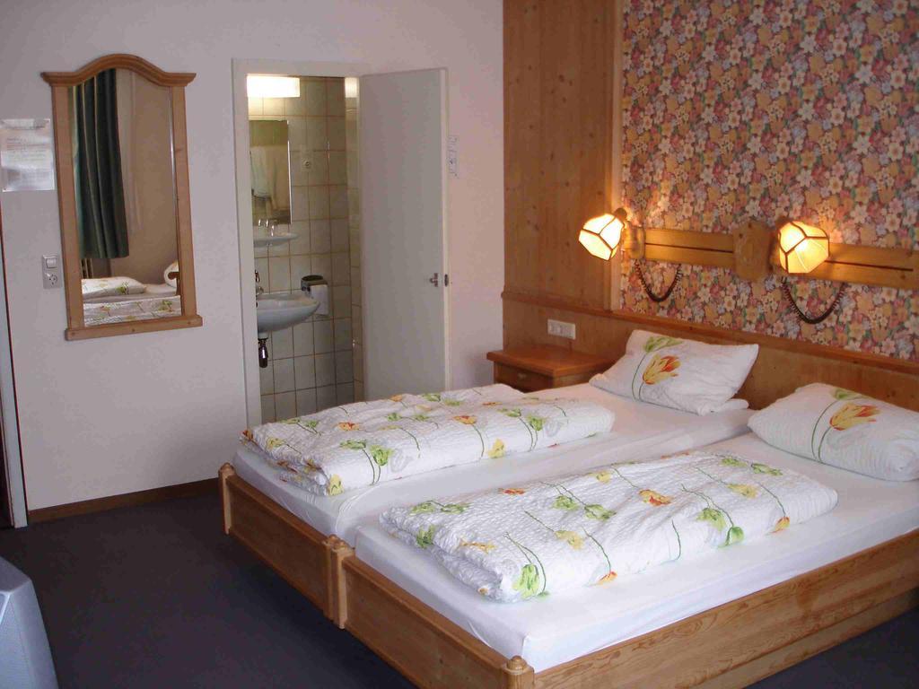 Hotel Buergerhof Гомбург Екстер'єр фото