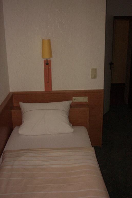 Hotel Buergerhof Гомбург Номер фото